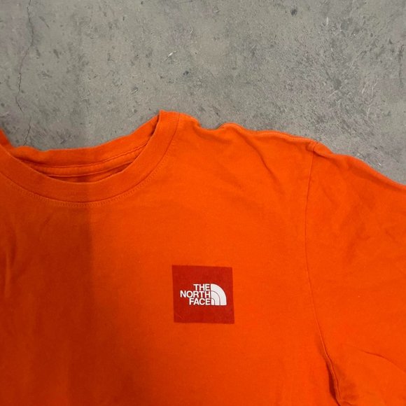 The North Face T Shirt Size Small - Picture 3 of 5
